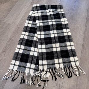 100% Cashmere Scarf w/ Fringe Royal Rossi Made In Mongolia Black & White Plaid